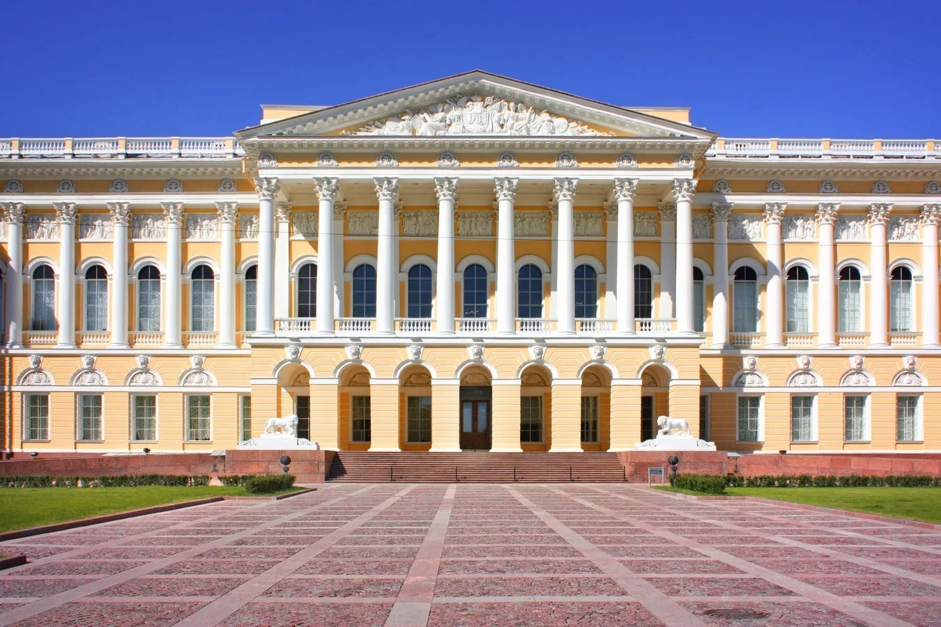 Русский музей в Санкт-Петербурге: главные сокровища