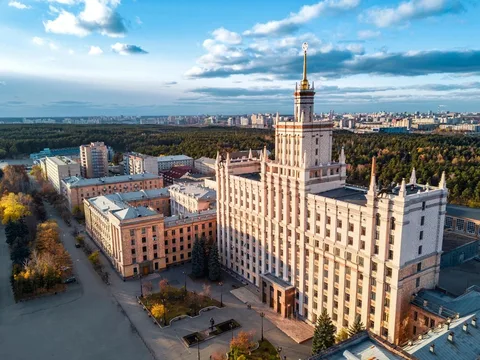 Челябинск сквозь эпохи: как уральская крепость стала мегаполисом