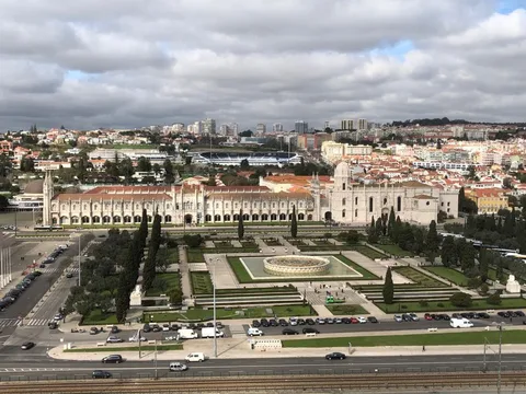 Район Белен, Мост 25 апреля и статуя Иисуса Христа