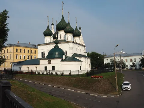 Неспешная прогулка по Ярославлю