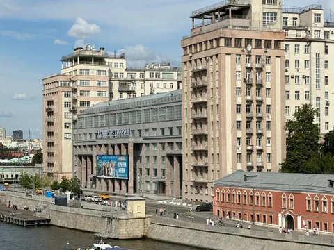 Два Дома. Две судьбы: Дом на набережной и Храм Христа Спасителя