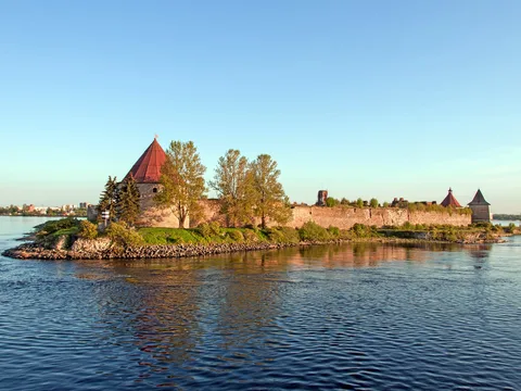Мотопутешествие по Ленобласти: крепость Орешек
