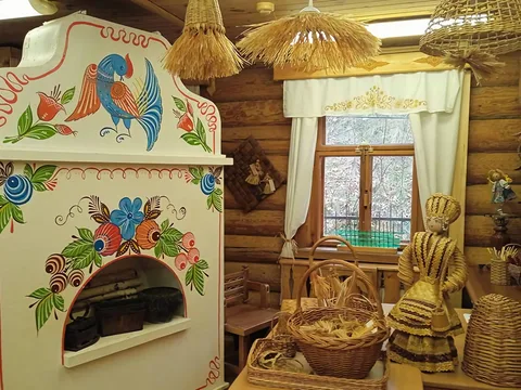 Городец и Семёнов: хохлома, росписи, пряники + канатная дорога