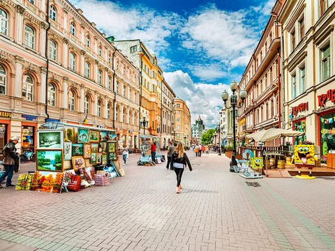 Арбатское вдохновение: пешеходная прогулка по Арбату и Воздвиженке
