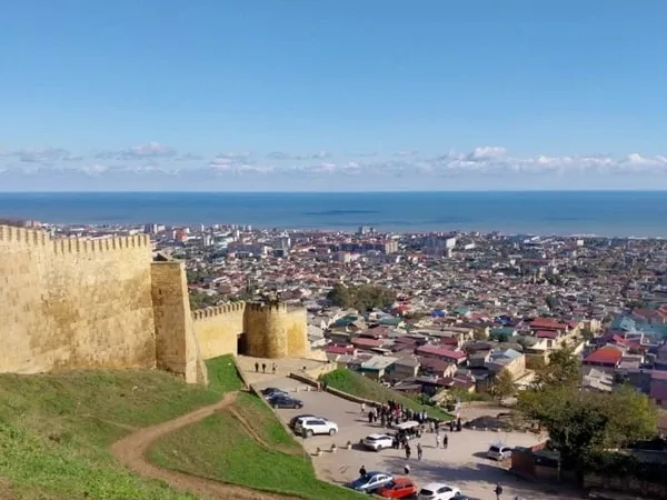 Краски древнего Дербента