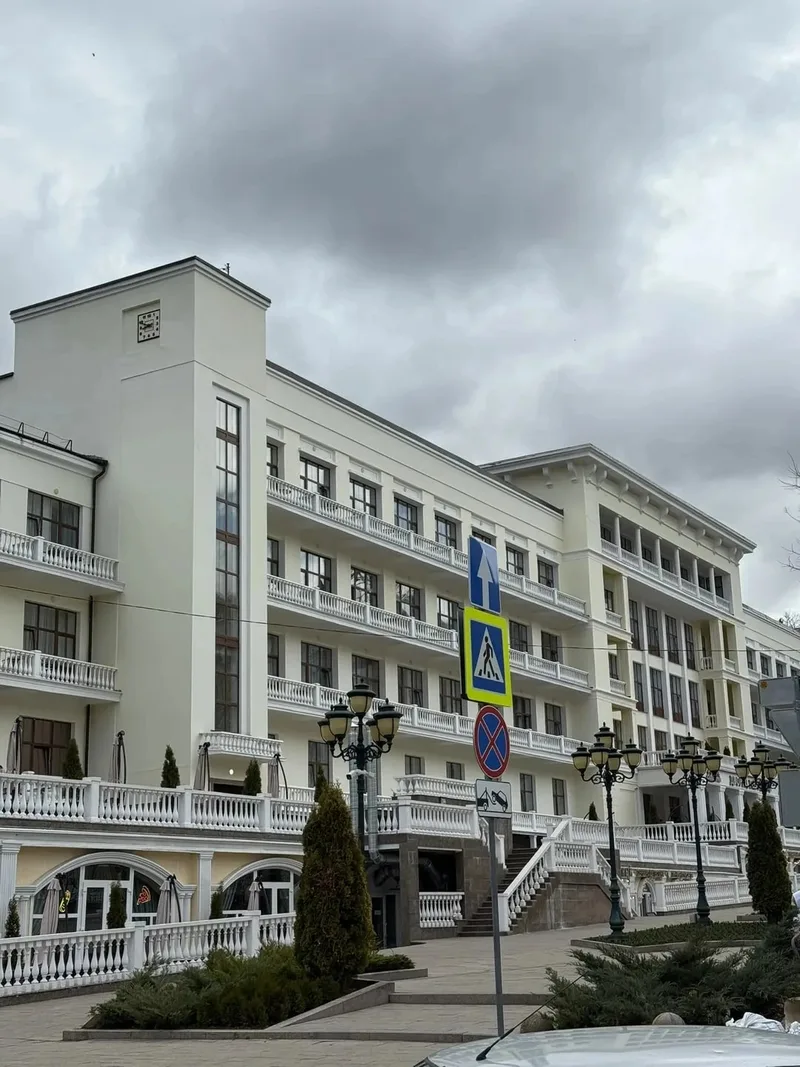 Роман