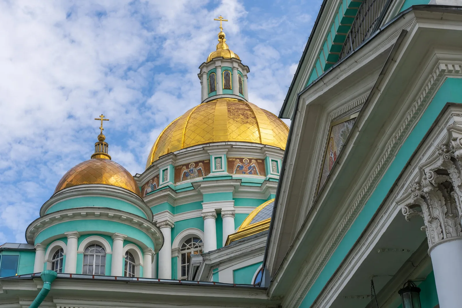 Религии мира. В поисках истины: экскурсия по храмам