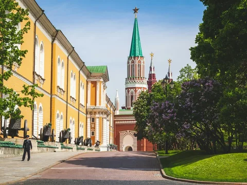 Авторская экскурсия «Московский Кремль — алтарь России!»