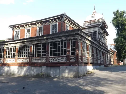 Обзорная экскурсия по историческому центру для пенсионеров
