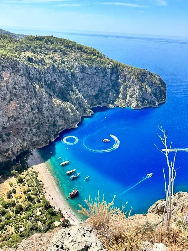Главное в Фетхие и Олюденизе: природа, история и панорамы