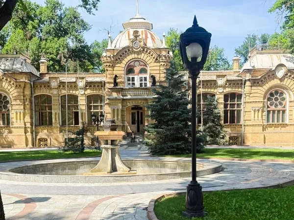 Контрасты Ташкента