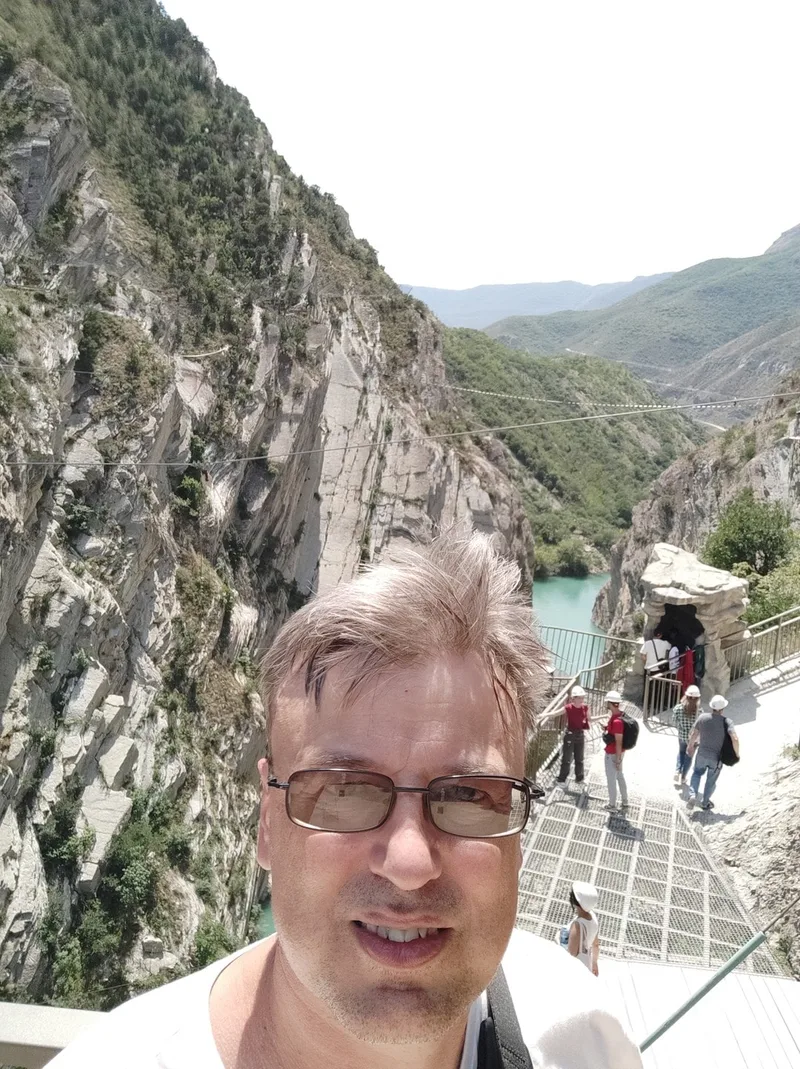 Андрей