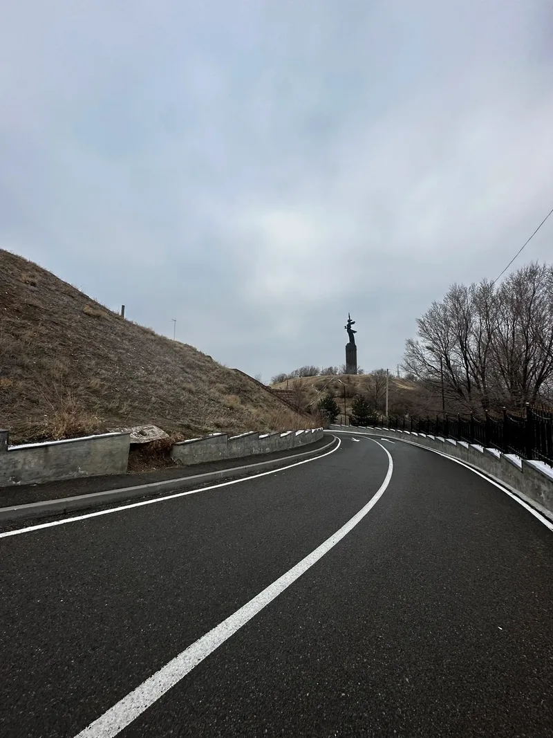 Полина