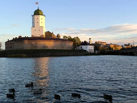 Старинный город W: экспресс-экскурсия по Выборгу