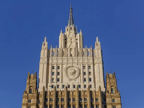 Семь сестёр, или Сталинские высотки