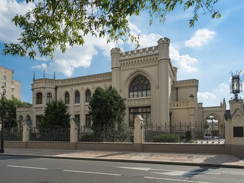 Готика Патриарших прудов — индивидуальная экскурсия