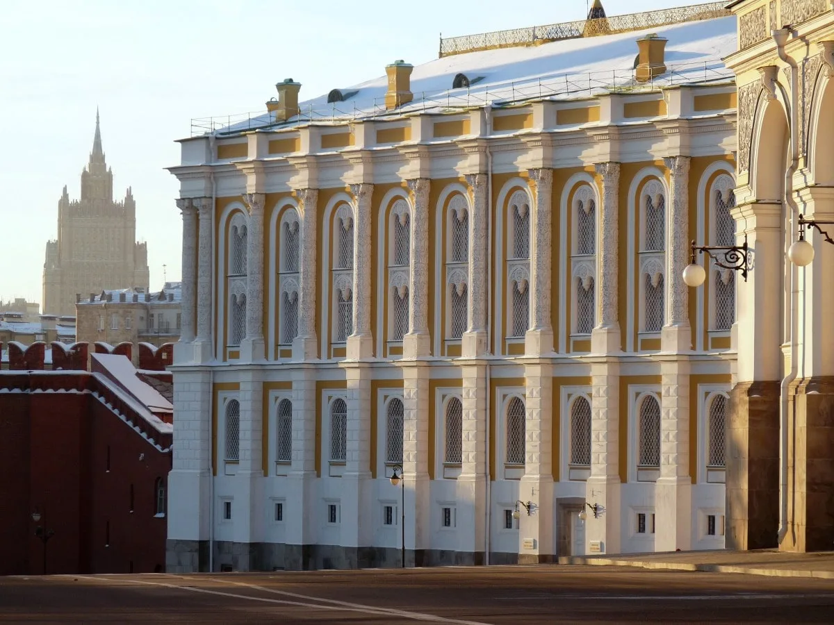 Групповая экскурсия в Оружейную палату (билеты включены)