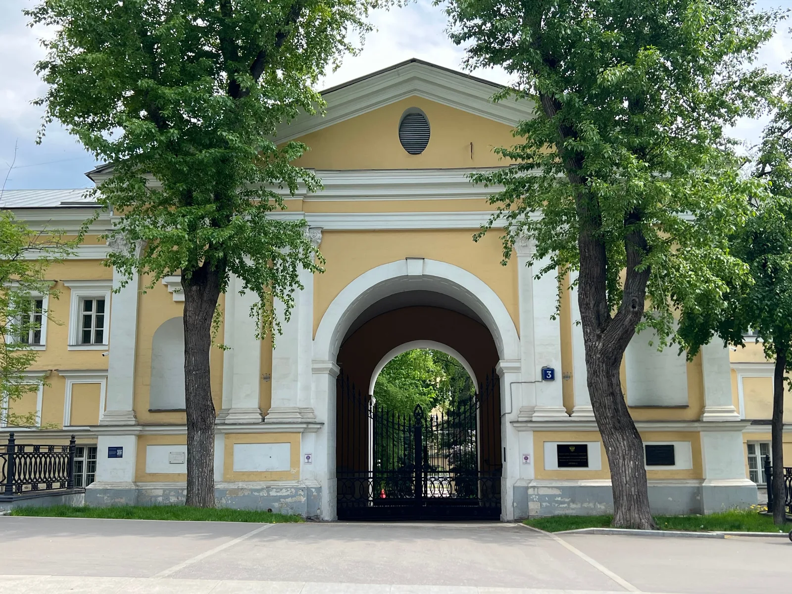 Квест-экскурсия «Призраки Немецкой слободы»