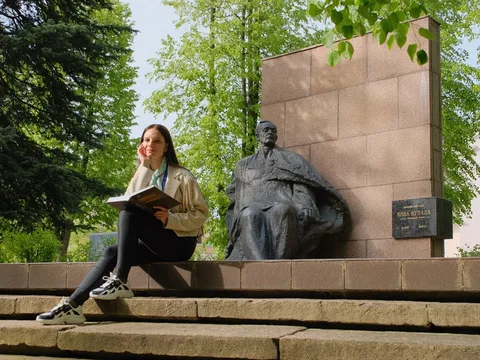 Любовь, смерть и война: тайны Военного кладбища в Минске