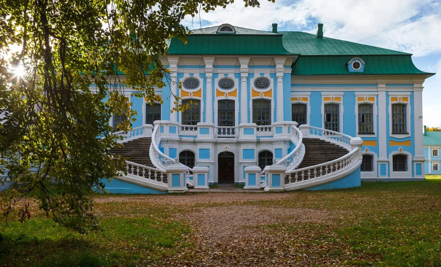 Адмирал и драматург: морской устав и бессмертная комедия