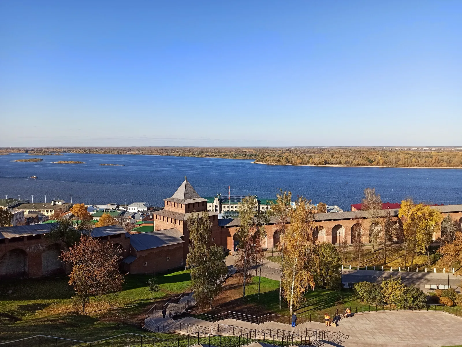 Тайны Нижегородского Кремля: легенды, коромысло и колено Минина