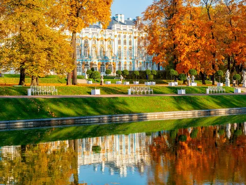 Автобусный тур в Царское Село и Петергоф