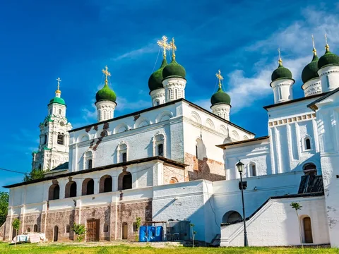 Астраханская земля начинается с кремля!