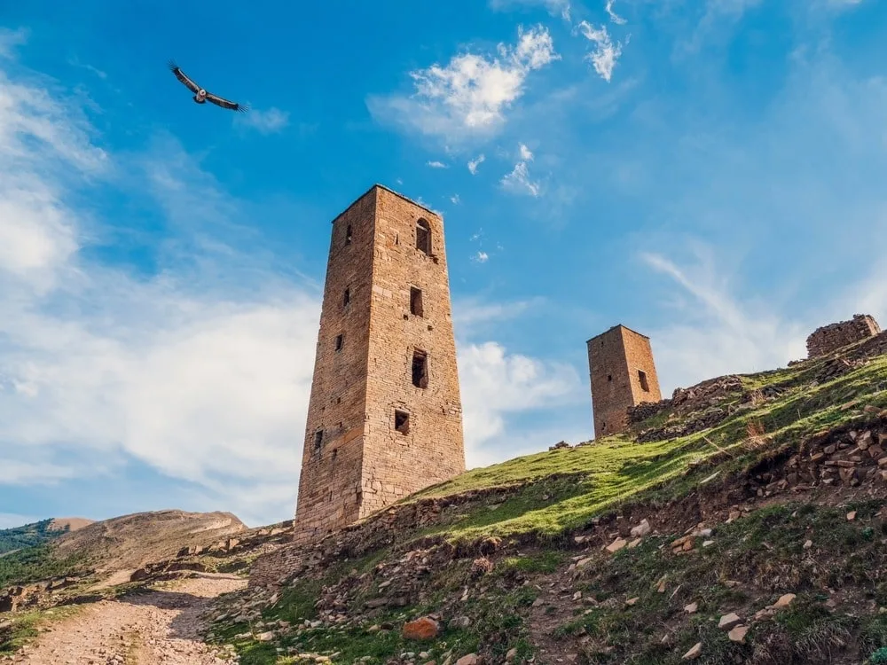 Башенный комплекс в аулах Кахиб и Гоор
