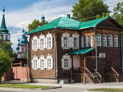 360 лет Иркутска: от казачьего острога до нарядного 130 квартала