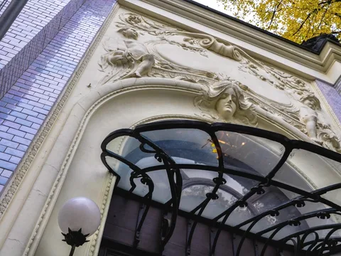 Загадочные линии московского модерна