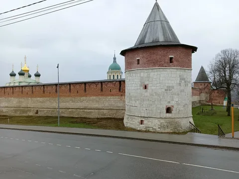 Зарайск — не в раю, а за раем