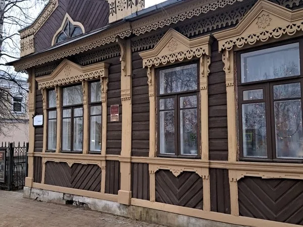 Углич купеческий. Углич мещанский