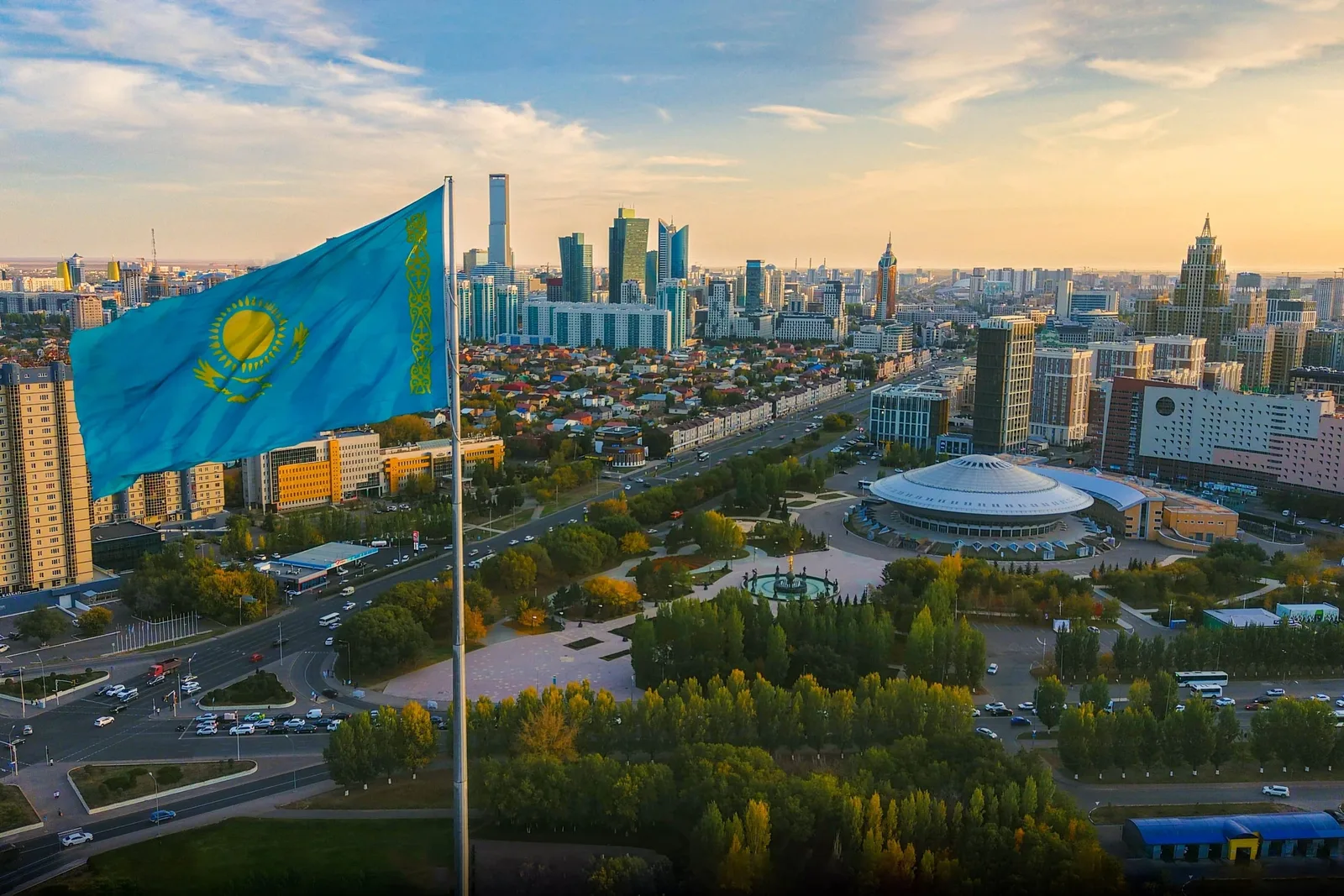 Групповая экскурсия по Астане с местным гидом