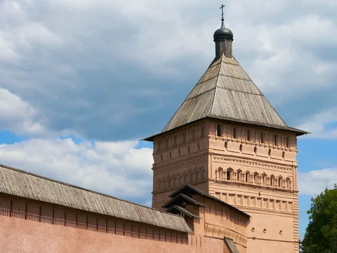 Самостоятельная квест-экскурсия «Суздаль: золотой город»