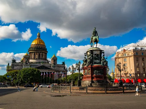 Обзорная экскурсия по Петербургу с посещением смотровой площадки Исаакиевского собора