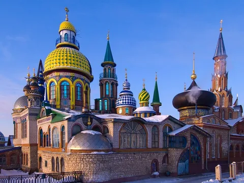 Экскурсия в Храм всех религий