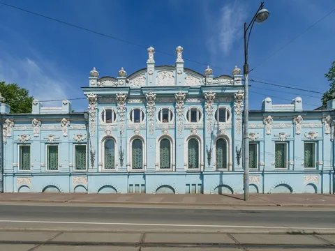 Автопешеходная экскурсия «Пермь через призму литературы»