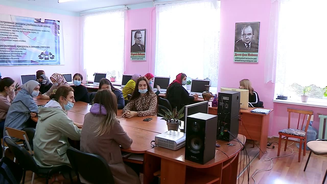 Цветок Пушкина и Манур Гаджиевича
