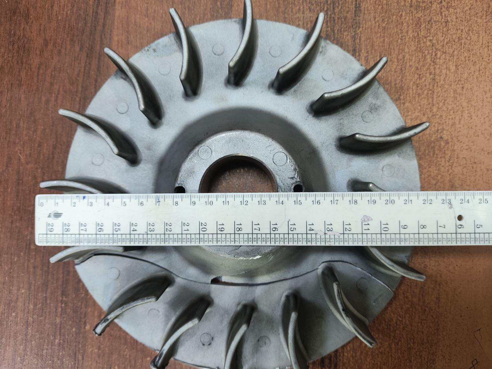 Alternator fan (2V92.5-6)
