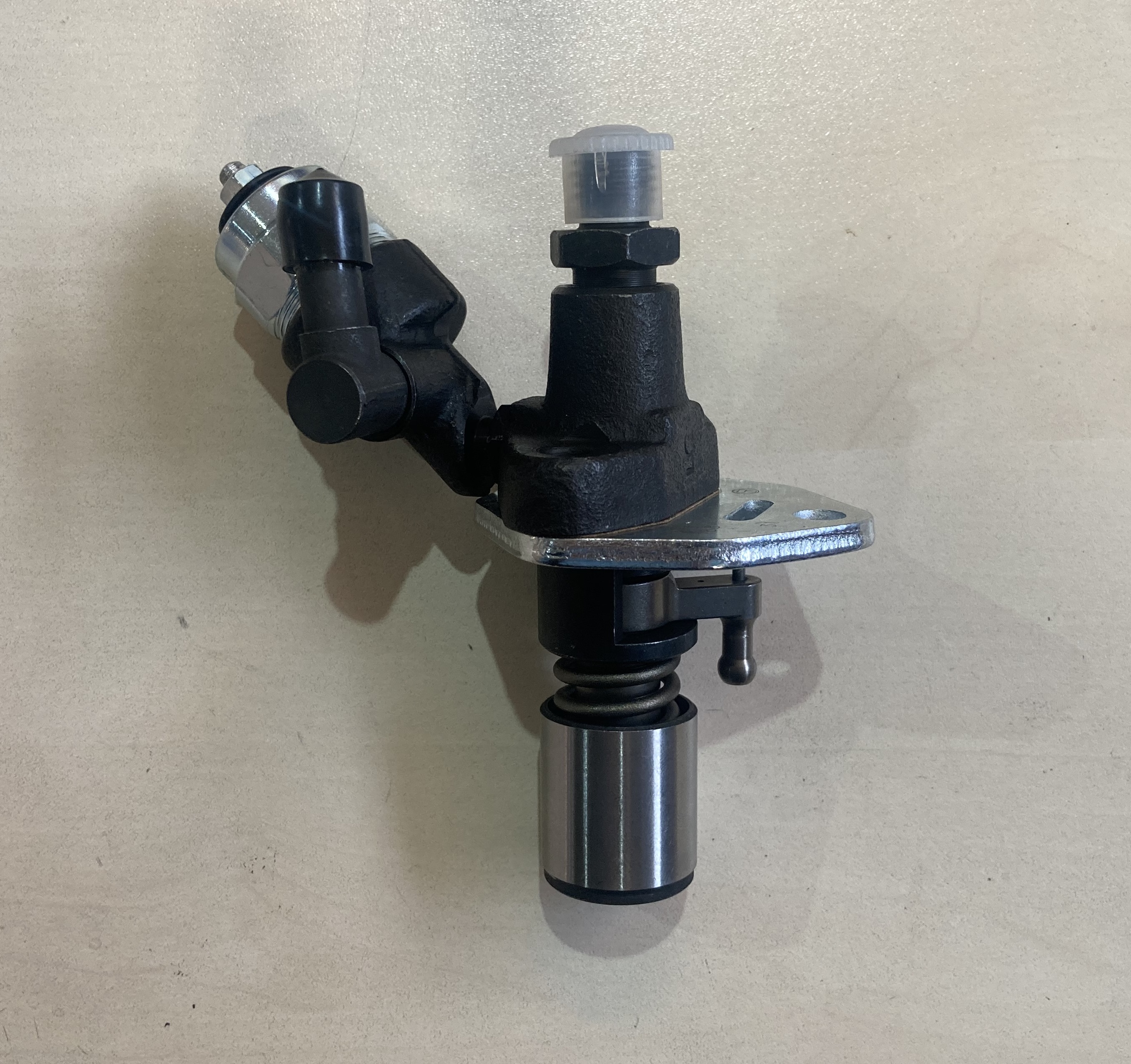 Насос топливный высокого давления с электроклапаном Diesel КМ188F/Fuel Injection Pump КМ188F