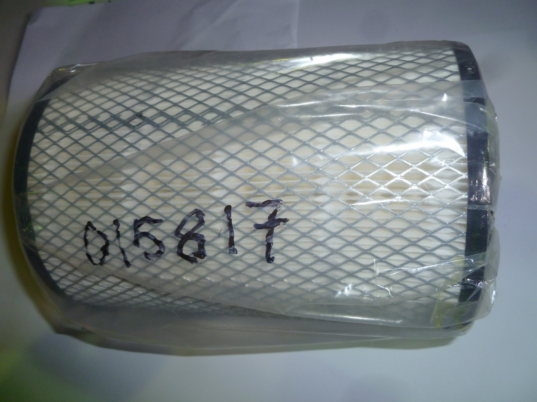 Фильтр воздушный одинарный цилиндрический WP3.9D33E2 (150х80х225) /Air filter element