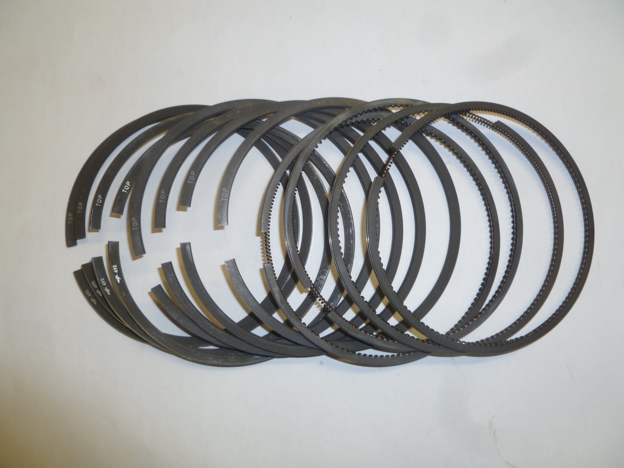 Кольца поршневые (D=108 мм,к-т на 1 дв-ль-12 шт) TDY 60 4LTE/Piston rings , kit