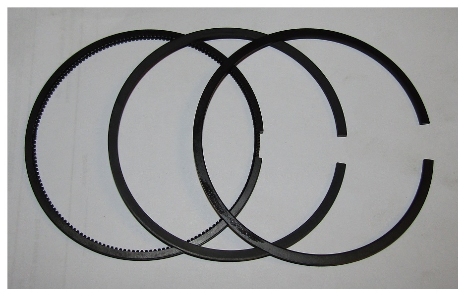 Кольца поршневые (D=105 мм,к-т на 1 поршень 3 шт) Deutz TBD 226B-3,4,6D /Piston rings, kit