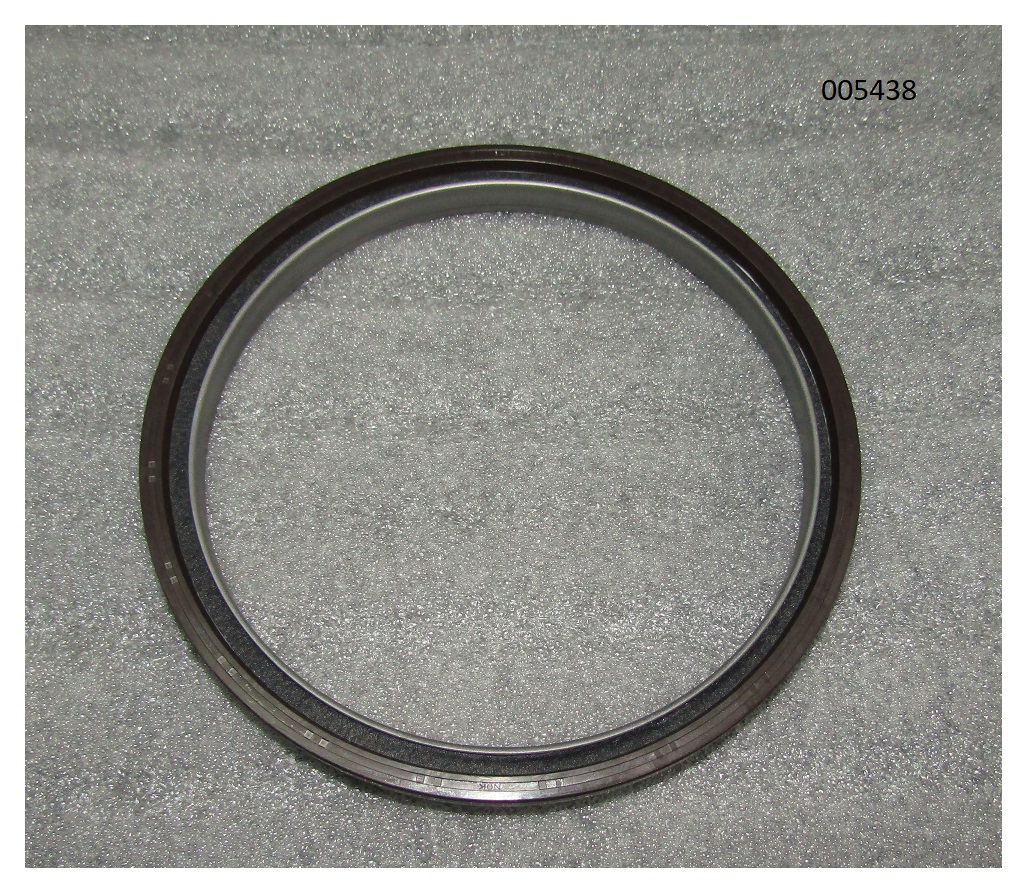 Сальник (135х160х10) вала коленчатого задний P126TI/Oil seal rear (65.01510-0158;65.01510-0027; 401
