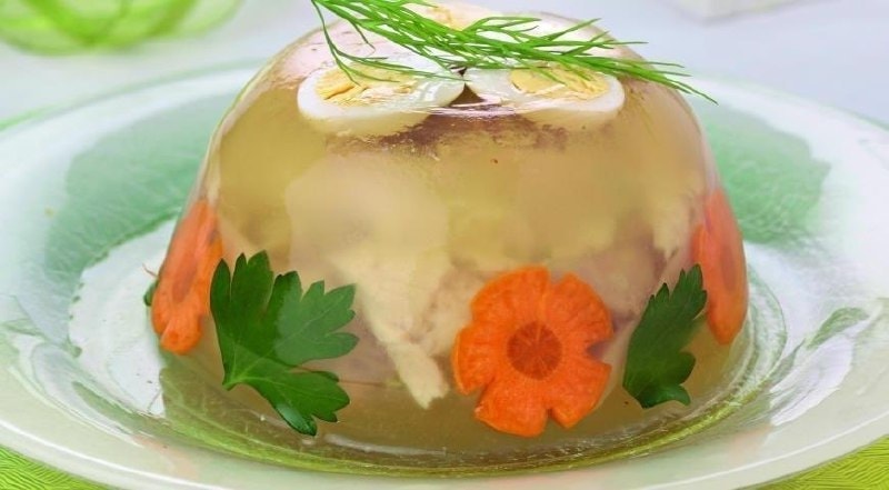 Заливное из куриной грудки