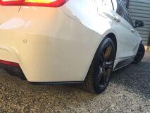 Накладки под задний бампер (мини-лезвия) для BMW 3-series (F30) Черный матовый