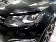 Реснички на фары для Volkswagen Touareg 2010+