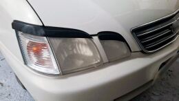 Реснички на фары для Toyota Gaia 1998-2004