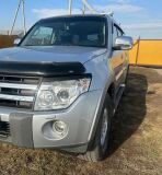 Реснички на фары MITSUBISHI PAJERO 2007г-