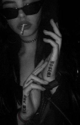 Почему ты токая Бесчувственная......☠️😘